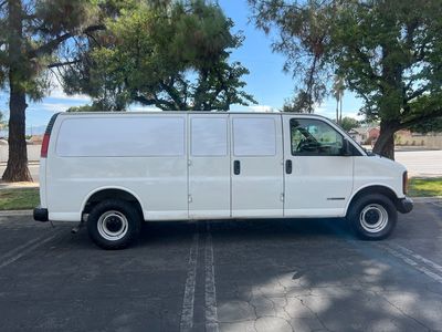 2002 Chevrolet EXPRESS 3500 EXTENDED