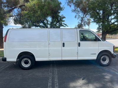 2002 Chevrolet EXPRESS 3500 EXTENDED